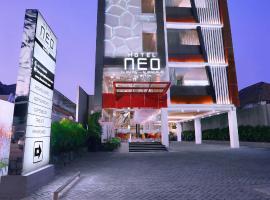 Hotel Neo Gubeng by ASTON，位于泗水Gubeng的酒店