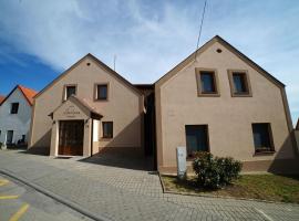 Penzionu Aurelius u Bednářů，位于巴甫洛夫的酒店