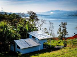 Little Paradise Lakefront Lodge，位于纽沃阿雷纳尔的酒店