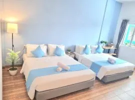 Zizi Homey Cemara Asri 301