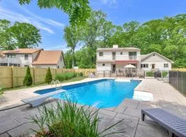 Caribbean Themed Pool Home - 25 min to USNA