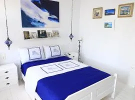 BLUE, Traditional House