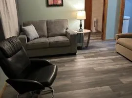 Lodge 305 Complete Fully Furnished House