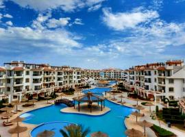 Sharm Hills Resort，位于沙姆沙伊赫的酒店
