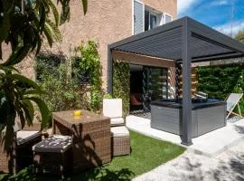 Honey Moon - studio romantique Jacuzzi et écran cinema