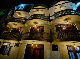 The Kailasha Homestay，位于纳加尔的酒店