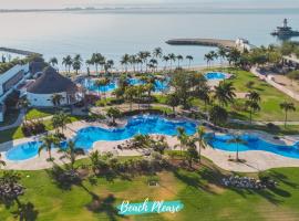 Tamaran Family Villas with Beach Club - B Nayar，位于克鲁兹德华纳卡克斯特尔的酒店