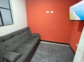 Apartamentos FM Balcón 206，位于Líbano的酒店