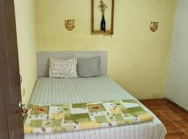 Jaguar Basic Accommodation，位于危地马拉安地瓜的酒店