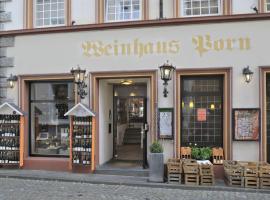Rieslinghaus Bernkastel (ehm.Weinhaus Porn)，位于贝尔恩卡斯特尔-库斯的酒店