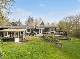 Beautiful Home In Orø With Wifi