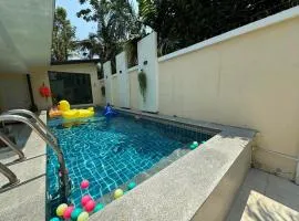 F&K Pool Villa Pattaya