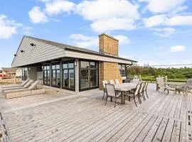Ptit - 3 bedroom 2 bath Waterfront Oasis