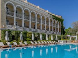 德尔马宫酒店，位于敖德萨Arcadia的酒店