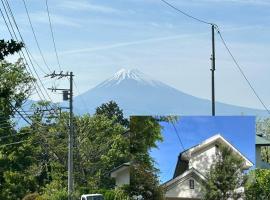 南箱根 熱海 貸切別荘 リゾートハウス カームスペース ResortHouse CalmSpace，位于Kannami的酒店