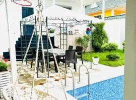 Gabala COLORFUL Home, pool-White