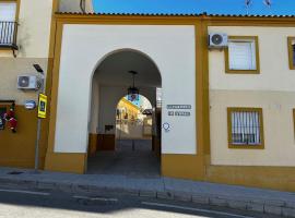 Casa Rural Familiar , Castilleja del Campo , Sevilla，位于塞维利亚的乡间豪华旅馆