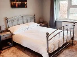 Large double room with spacious ensuite