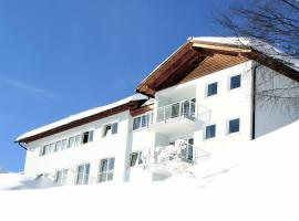 Chalet Schneekristall，位于莱赫阿尔贝格的酒店