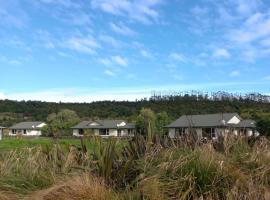 Karamea River Motels，位于Karamea的酒店