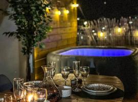 La villa luna and spa，位于拉波塞雄的酒店