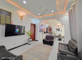 Ayaa Luxury Apartment 3rd Floor Zanzibar，位于Ngambo的酒店