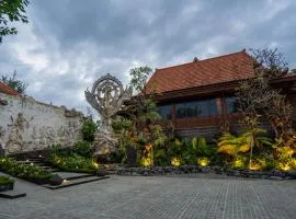 Kristana Ubud, ARTOTEL Curated