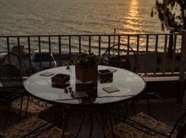 The Waves，位于Monodhéndrion的酒店