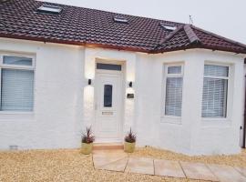 Harling House - Prestwick - 4 bedrooms，位于普雷斯蒂克的别墅