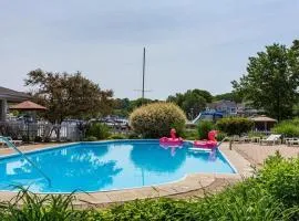 SoHa Escape - Indoor pool, hot tub