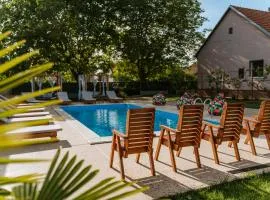 B&B LUX Pavlovci