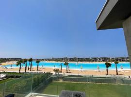 5 Bedroom Villa D332, Swan Lake North Coast, Egypt，位于Zāwiyat al ‘Awwāmah的酒店