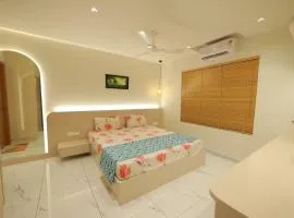 1BHK APPARTMENT @THE CANVAS LOFT