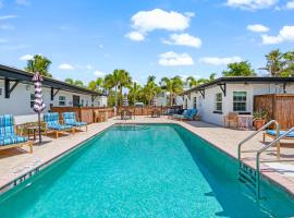 Haley's at Anna Maria Island Inn，位于霍姆斯海滩的酒店