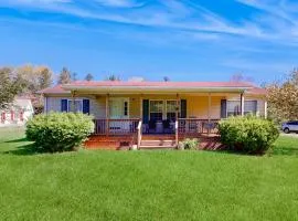 3BR Riverfront Home with Large Yard, Fireplace