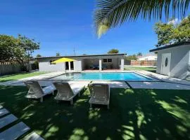 Miami dream resort heated pool sleeps 8