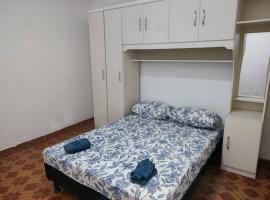 Apartamento 3 quartos próximo BRT，位于里约热内卢的酒店