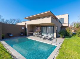 Apartment near Sea with Pool in Istria，位于卡里高多的酒店