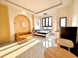 Corgi House Danang