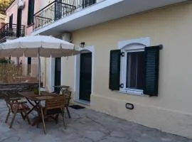 Christos Raches traditional apartment