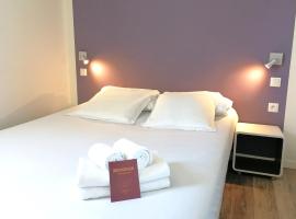Hôtel Némo Aéroport de Pau - KB HOTEL GROUP，位于Sauvagnon的酒店