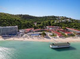 Royalton CHIC Antigua All-Inclusive Resort - Adults Only，位于圣约翰斯维尔伯德国际机场 - ANU附近的酒店