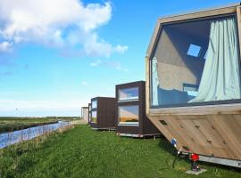 Tiny House Pioneer 17 Zur Meerseite - Green Tiny Village Harlesiel，位于卡罗利嫩西尔的酒店