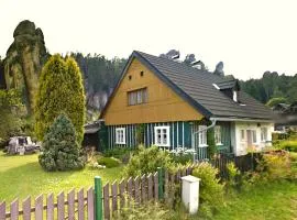 Soukromí pod skalami - Dolní Adršpach