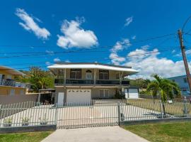 One Bedroom Apartment, Private pool, huge yard