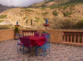 Riad Tourtit，位于伊姆利尔的酒店