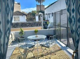 Plaza de la fuente Granadilla de Abona Tenerife sur Only Adults con terraza privada，位于格拉纳迪利亚德亚沃纳的公寓