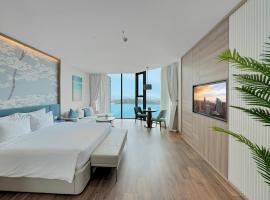 Luxury 5 Star A La Carte Residence Ha Long，位于下龙湾的酒店