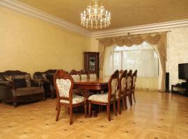 Eriks Guest House，位于戈里斯的酒店