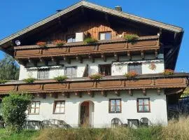 House 10 Hochstein Comfortable holiday residence